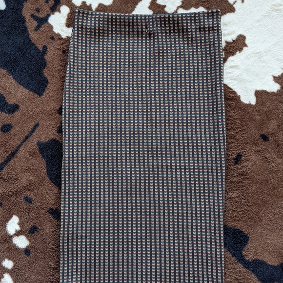 PLAID SKIRT - Picture 4 of 4